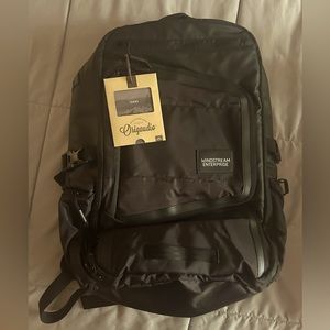 Origaudio Tahoe weekender backpack NWT